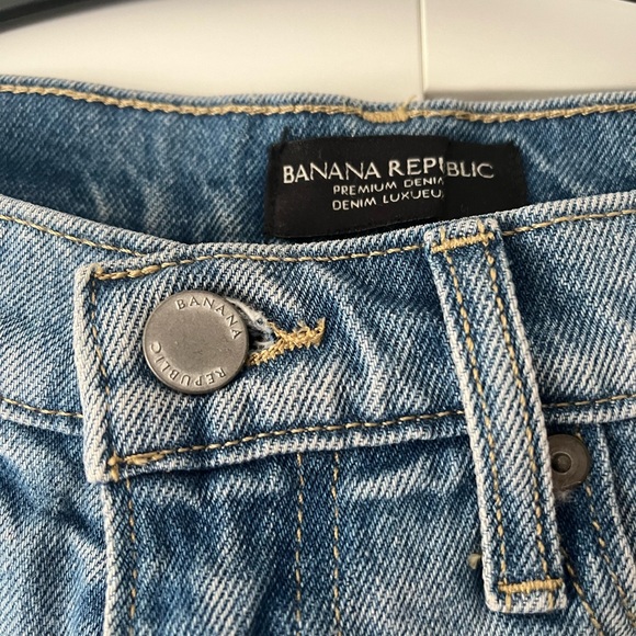 Banana republic denim shorts - Picture 2 of 4